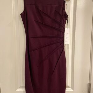 Calvin Klein Classic Sleeveless Elegant Burgundy Bodycon Dress New NWT Size 2P